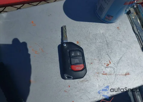 2018 Jeep Wrangler Unlimited Sahara 4X4 из США, поврежденный, VIN 1C4HJXEN9JW223861